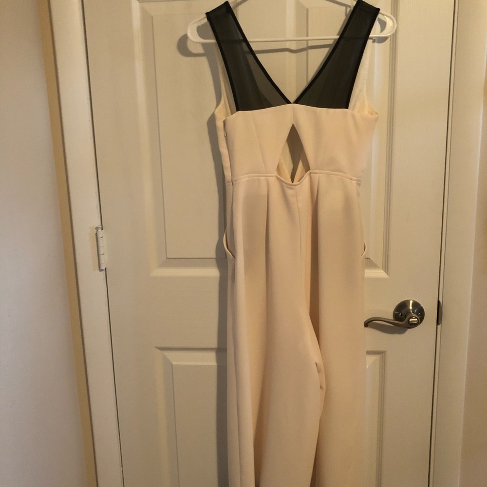 Jumpsuit - Picture 3 of 4